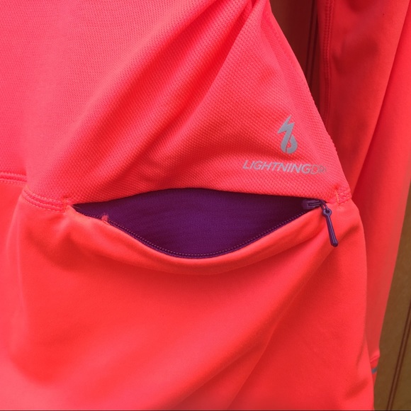 New Balance Performance Running Jacket Size Small - Picture 5 of 8